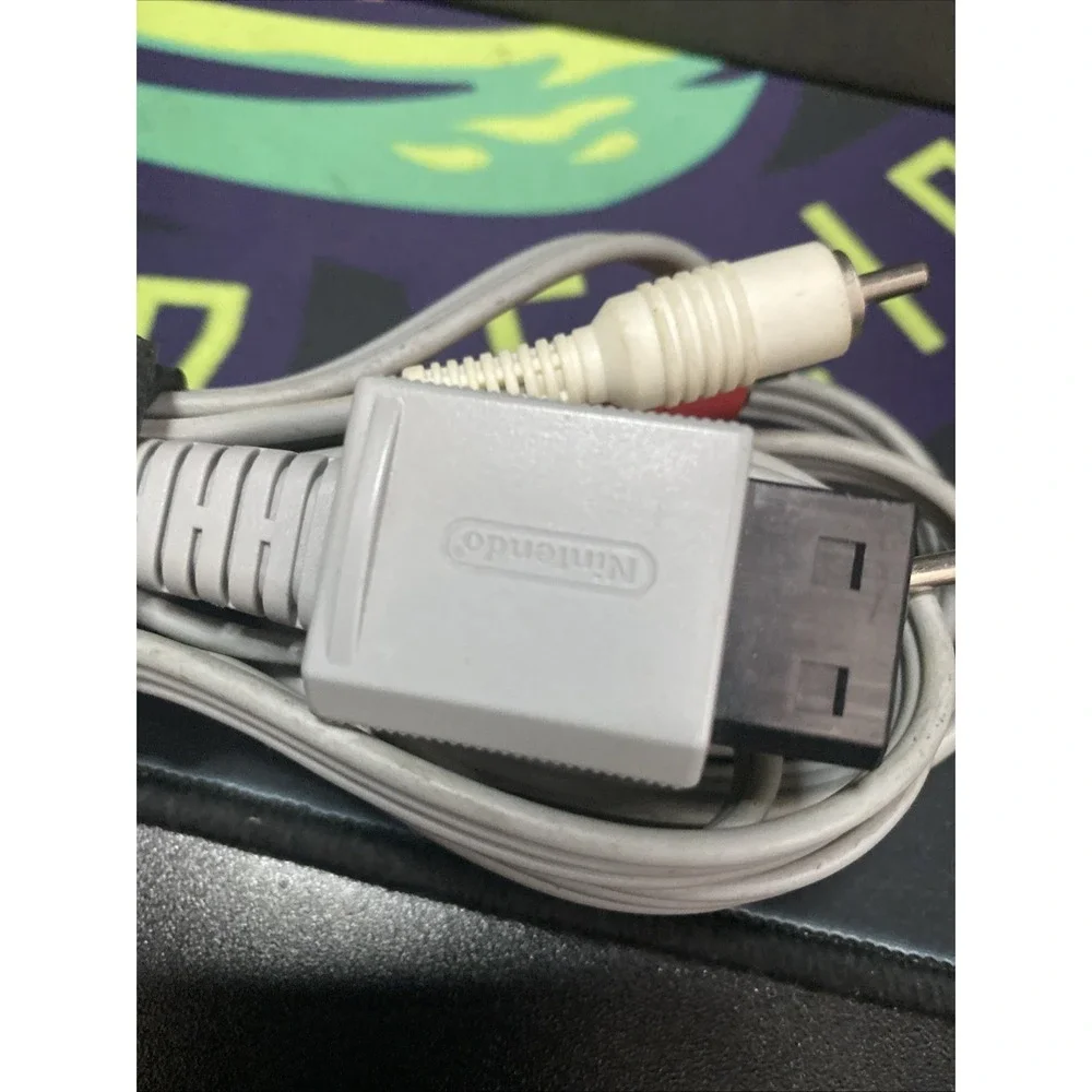 Official Genuine Nintendo Wii / Wii U AV Composite Cable (RVL-009) A1